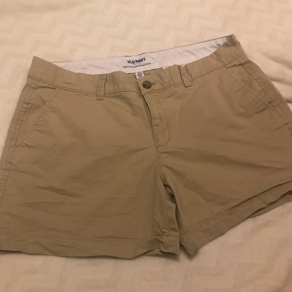 Old Navy Pants - Old navy khaki shorts size 12
